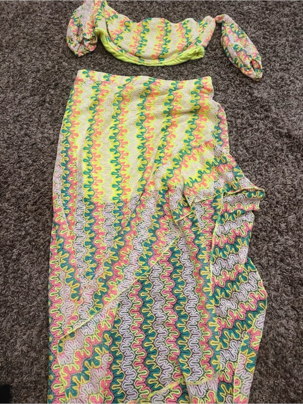 Yellow Multicolor Off-Shoulder Crop Top & Skirt Set